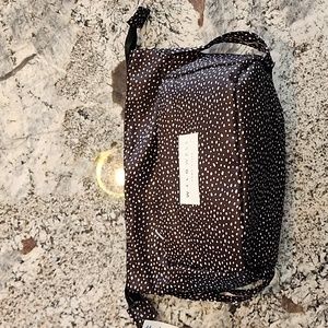 NEW Wilo Well cosmetic bag